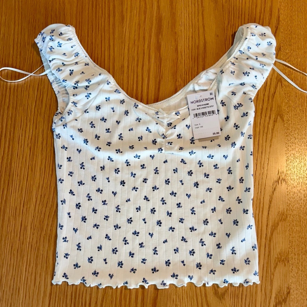 Nordstrom Tween Tee LoveShack Fancy Inspo Size small NWT